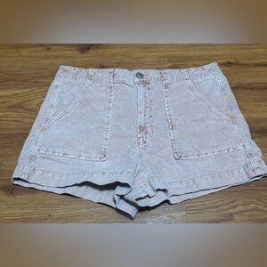 Women's Casual Light Pink/Mauve corduroy American Eagle shorts.